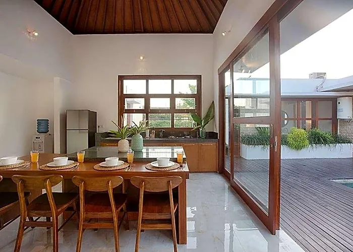 Kalih - Stylish 2 Bedroom In Canggu