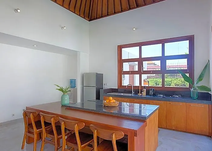 Kalih - Stylish 2 Bedroom In Canggu Villa