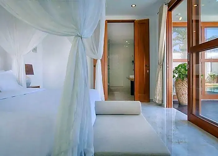 Kalih - Stylish 2 Bedroom In Canggu Villa